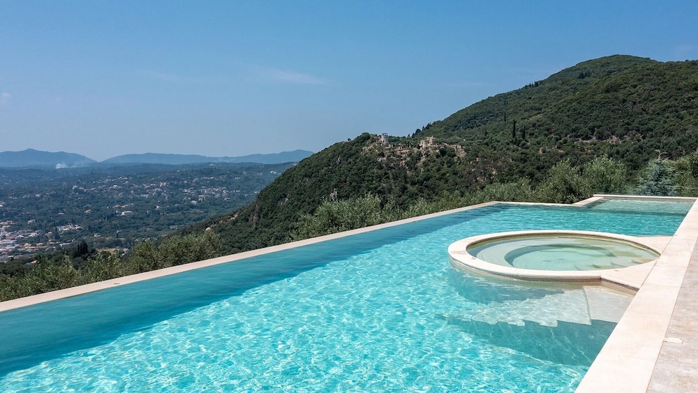 Villa Summer Wine by White Dream Villas