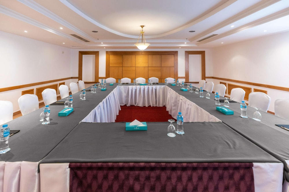 meeting & event spaces