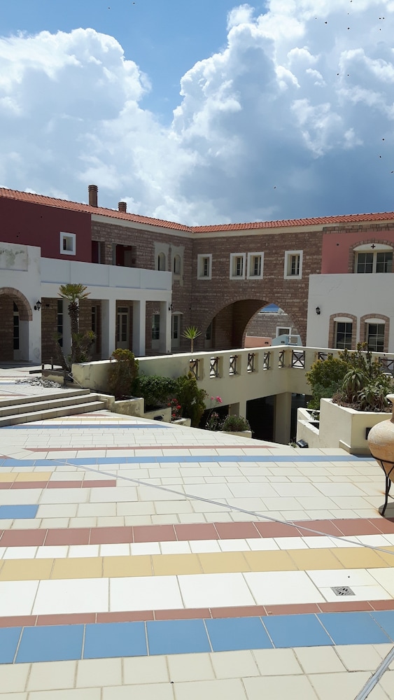 Dionysos Authentic Resort & Village