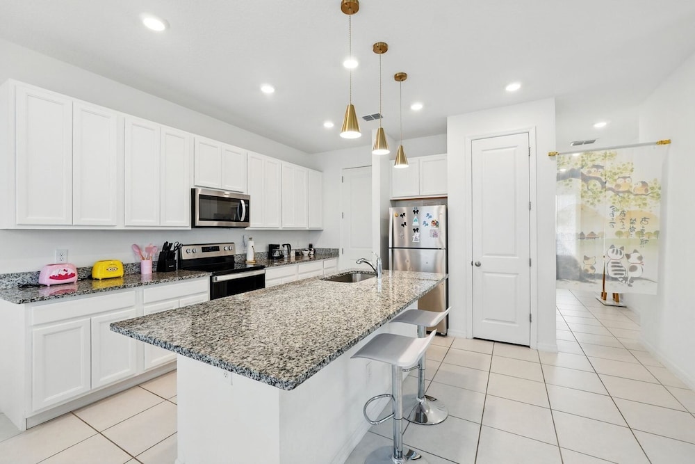 1421ds-the Enclaves At Festival 3 Bedroom Townhouse