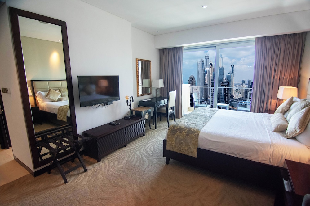 Lux BnB Address Dubai Marina-Studio