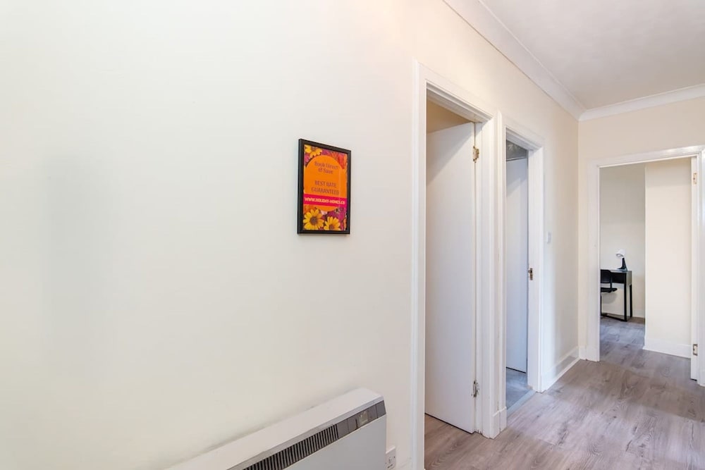 2 Bed Flat-ground Floor-parking