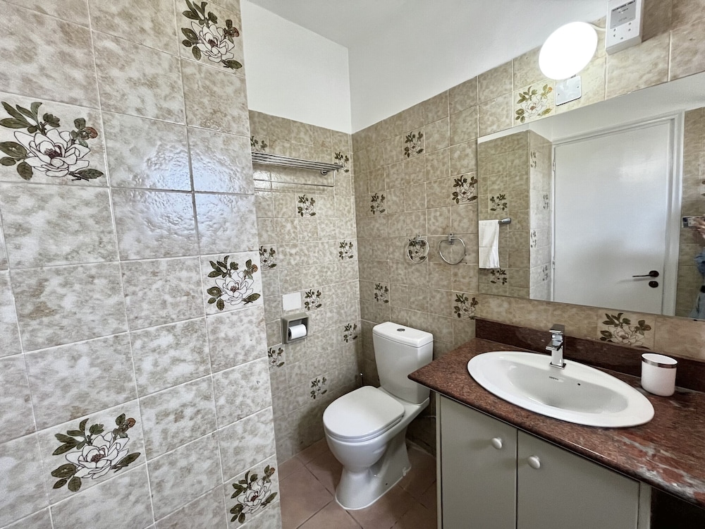 79 AN - Stay Nissi Chrysland Studio 215