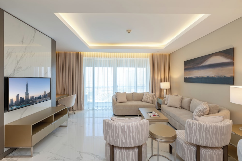 Holistay luxury collection1BR Dubai mall