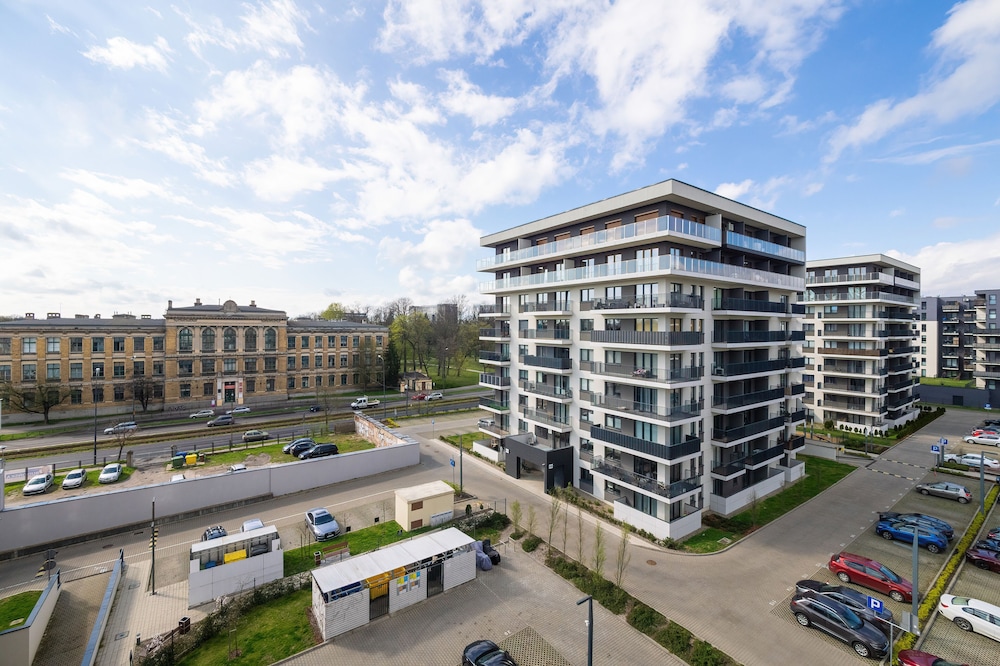 Żwirki Apartment Łódź by Renters