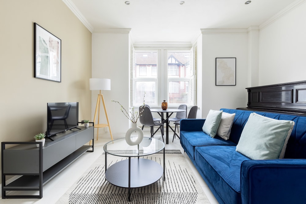 Modern Apartment in Walthamstow