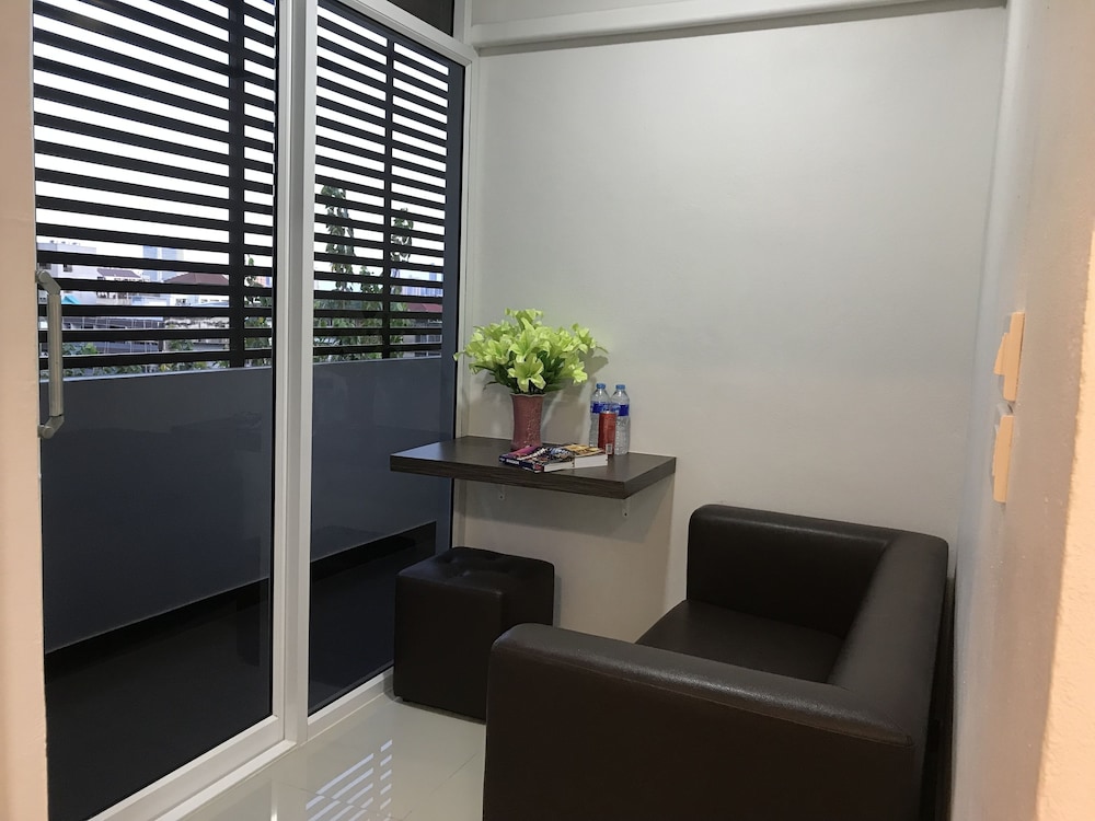 Express Hostel