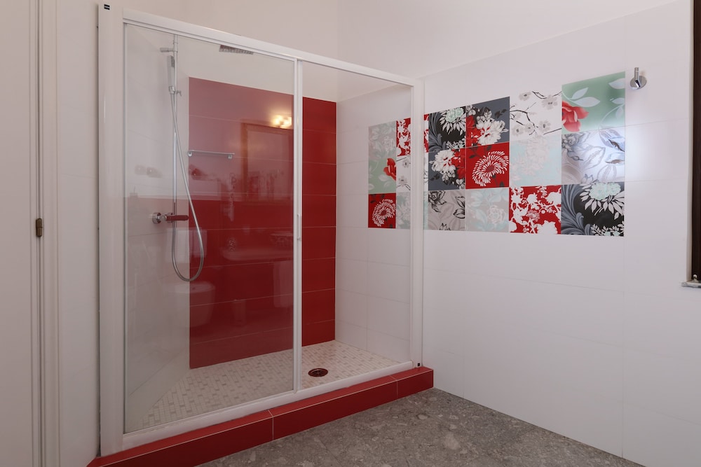 Porta Di Mezzo Luxury suites and rooms