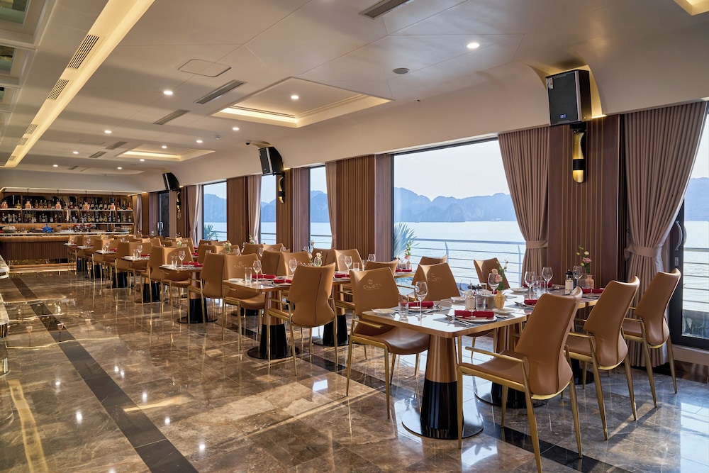 Calista Halong Bay Cruise