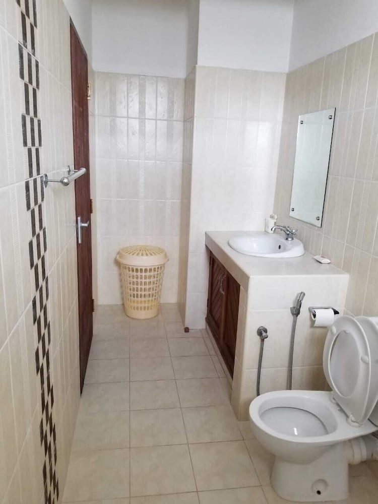 Belle Ocean View Apartments view 4