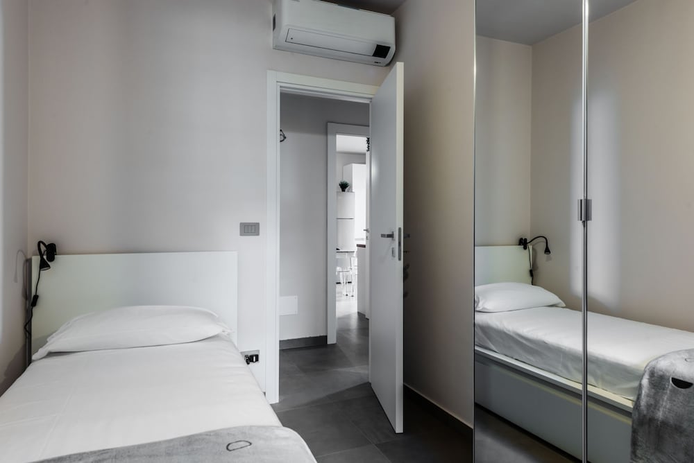 La Romantica Apartment by Wonderful Italy
