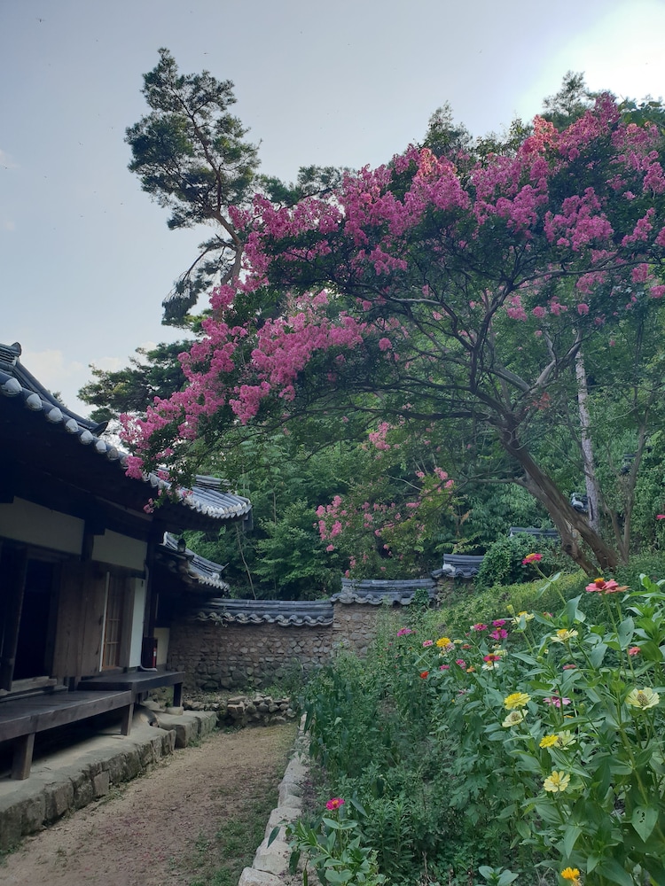 Okyeon pavilion