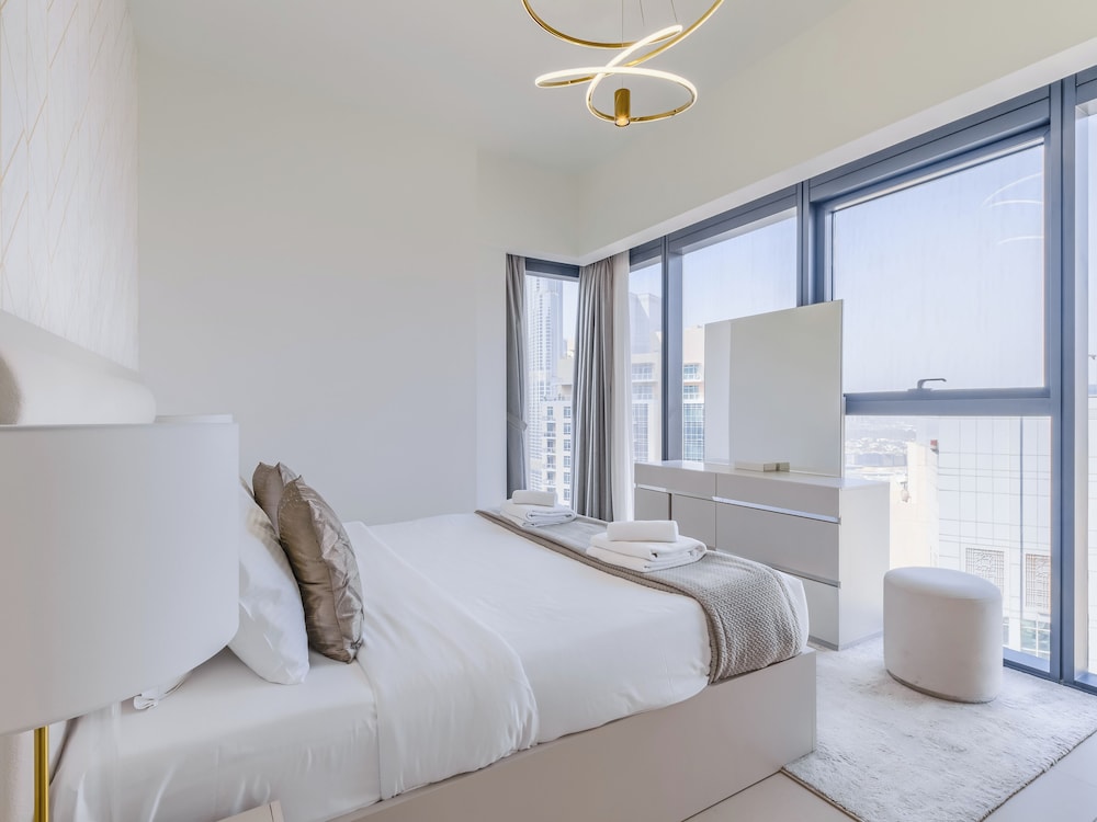 Act One - Act Two - Downtown - Emaar