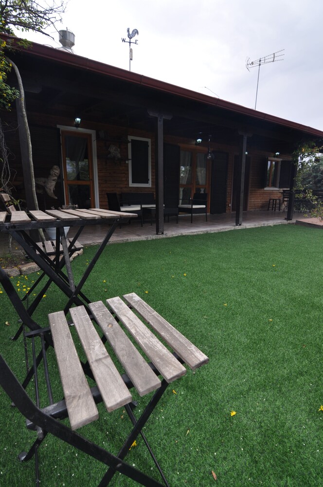 Zennova 25  Casa Mocha view 5