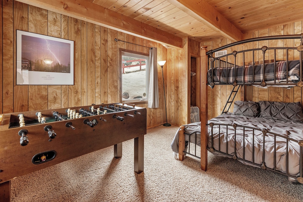 Forest Edge Retreat