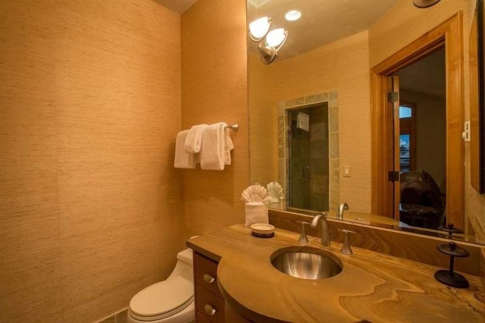 Vail Ski Resort Northwoods Condos