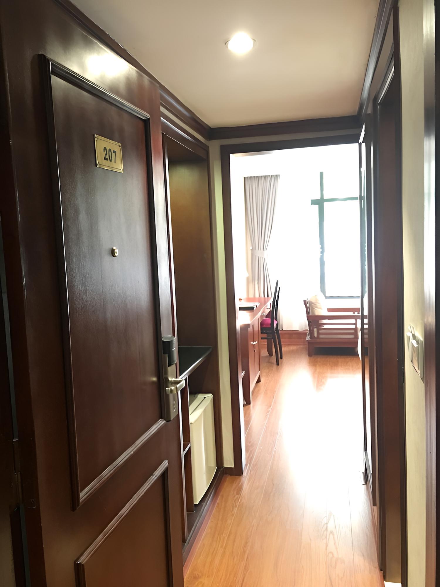Mon Regency Hotel