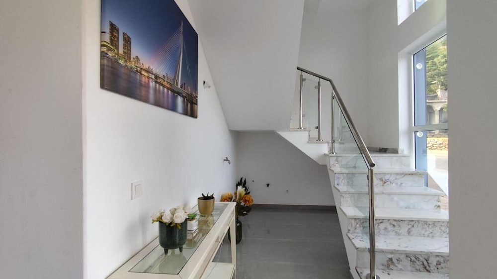 Villa Nayeli Luxury and Simplicity