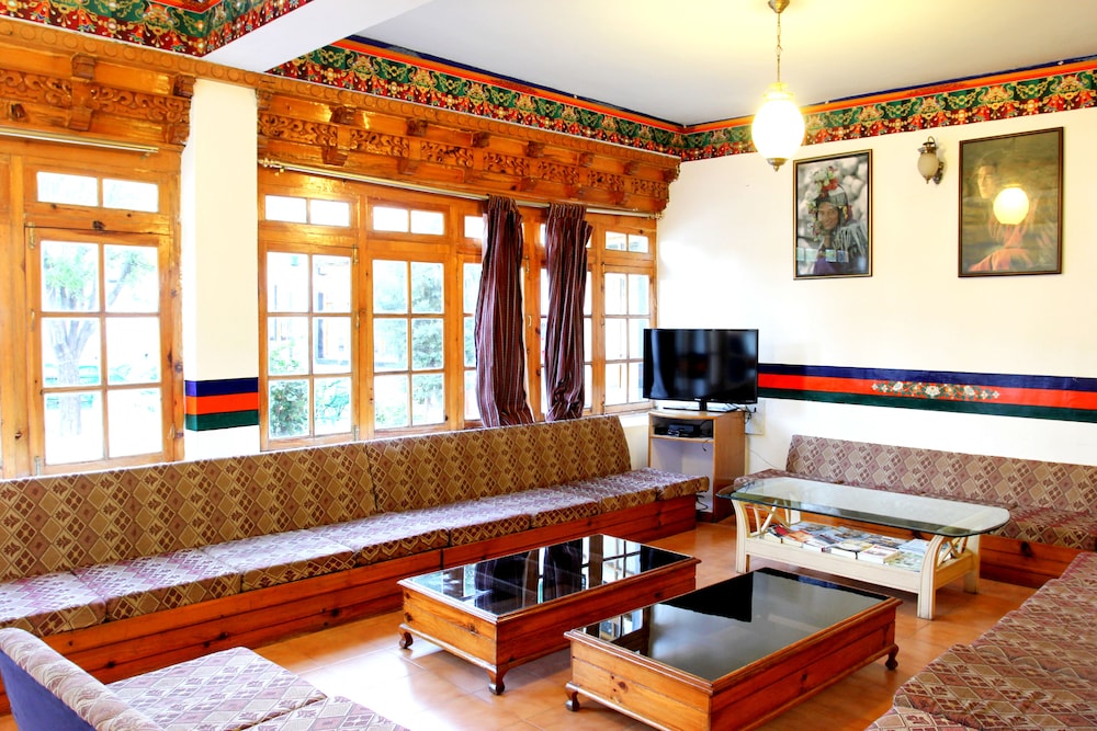 lounge