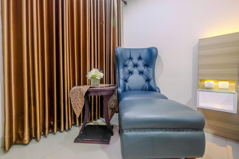 room & sleeping area