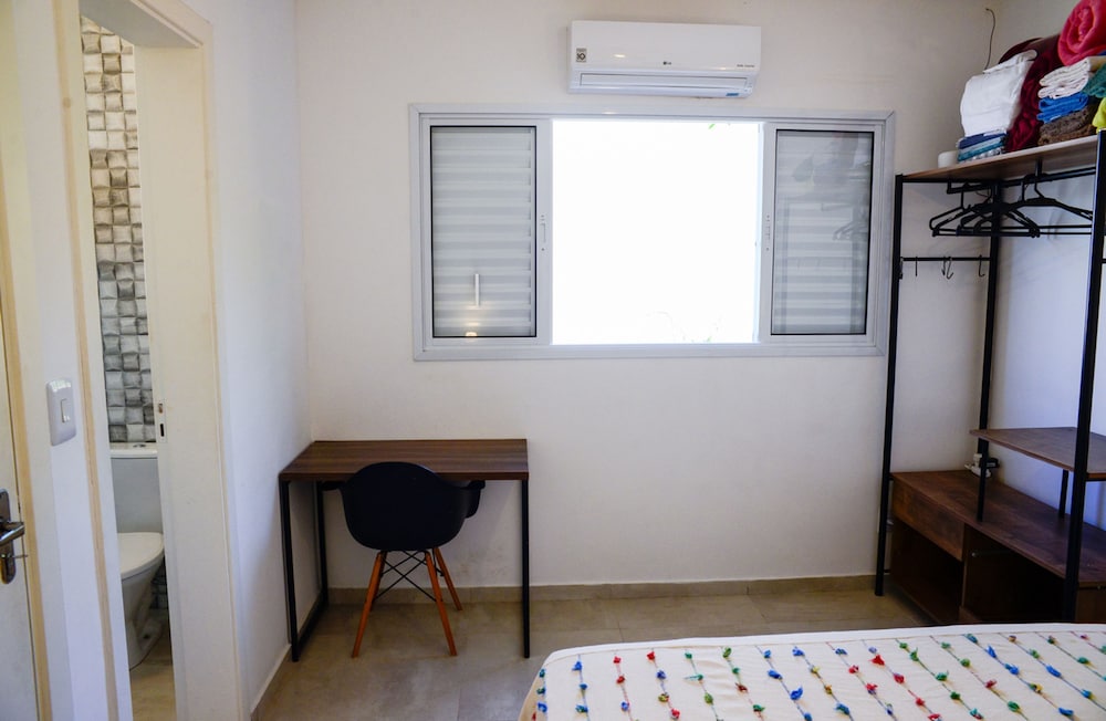Casa c Piscina a 150m da Praia de Boi Ucanga
