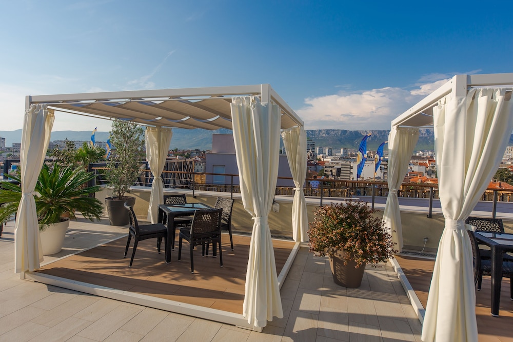 Cornaro Hotel 118