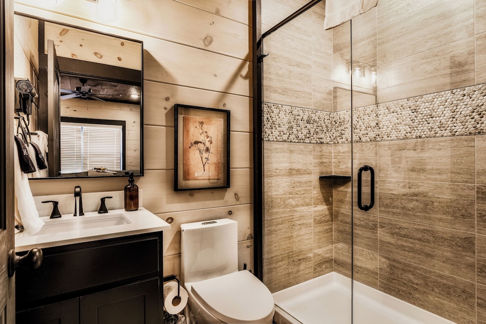 Smith Creek Reserve Luxury Cabins