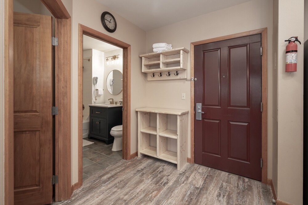 Zephyr Mountain Lodge - Winter Park CO Condos