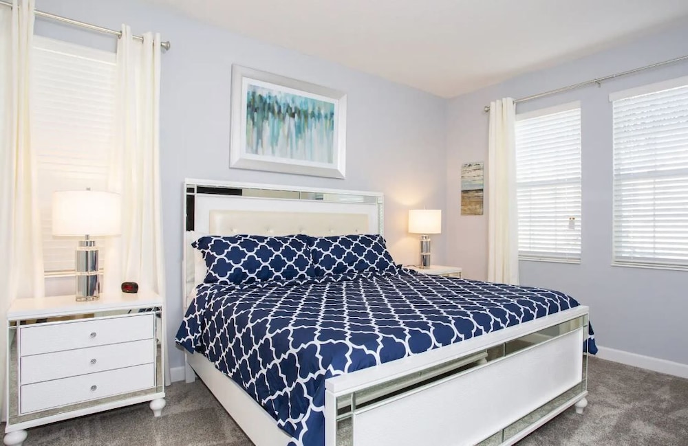 6 Bedroom Home at Champions Gate - Image 5