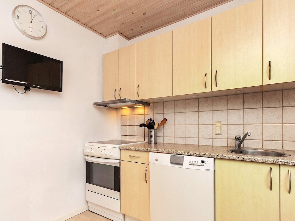 6 Person Holiday Home in Lokken view 2