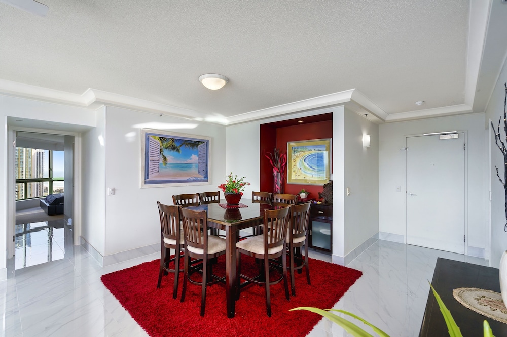 Crown Towers Resort Private Apartments
