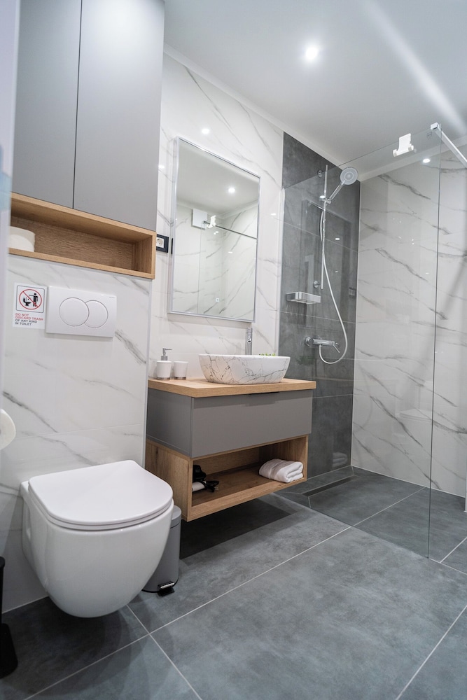 Seafront Sunset Studio&Rooms