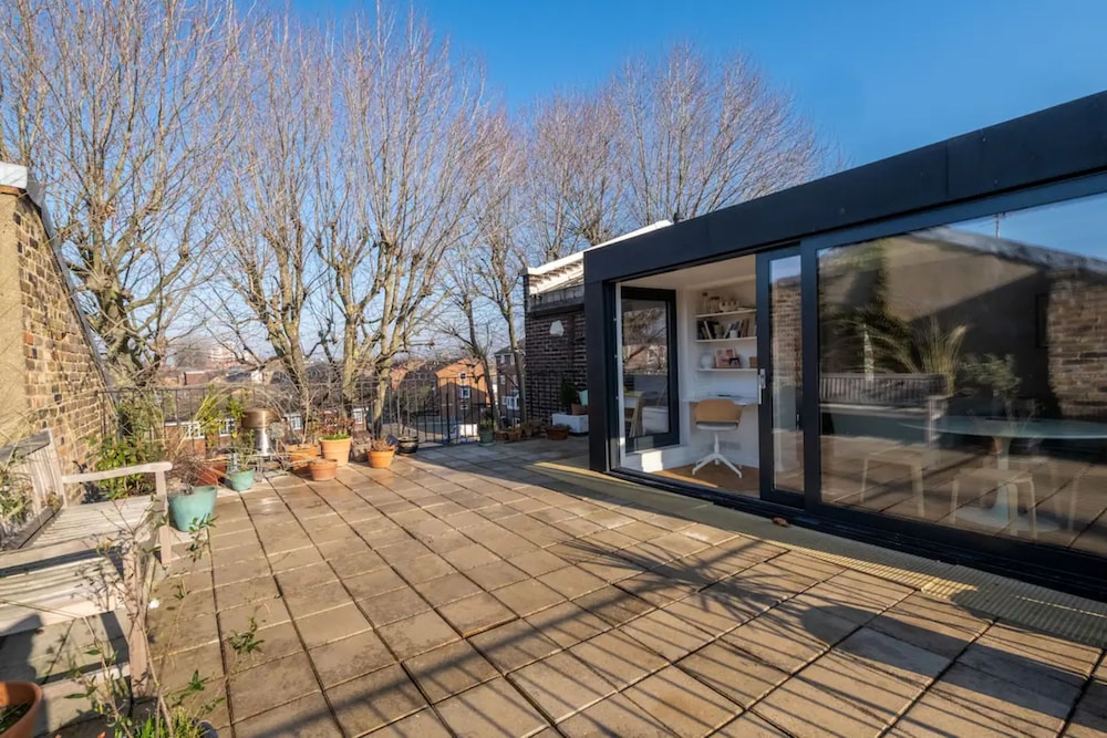 Peaceful 2 Bedroom Flat With Roof Terrace - Hackney