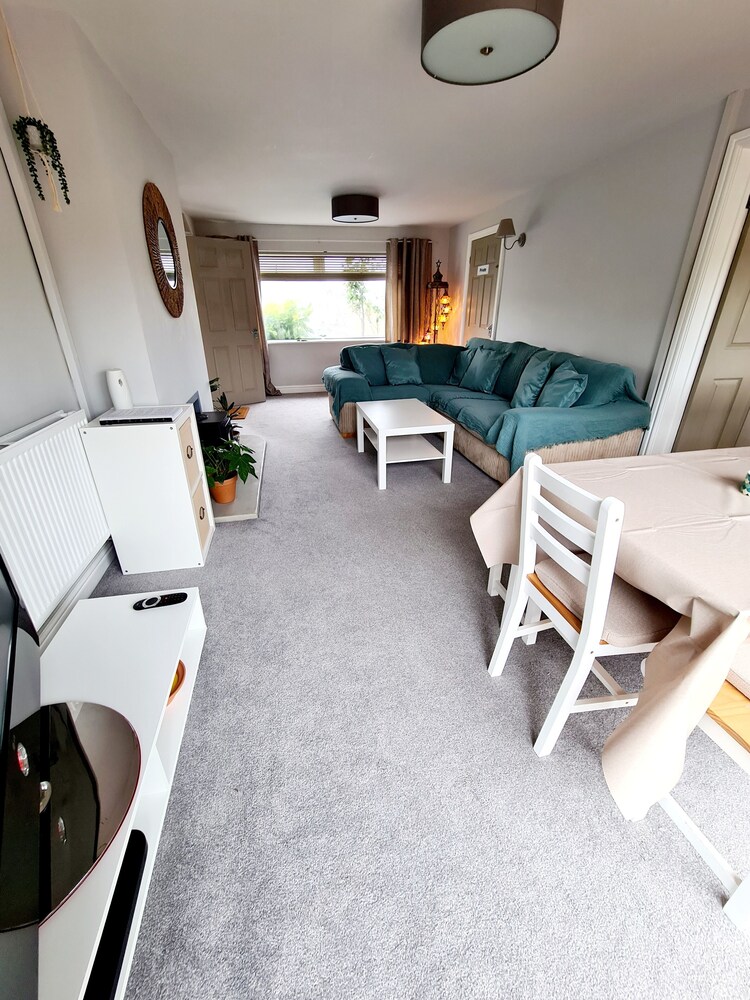 Property 5 Minutes Walk From Trearddur Bay Beach view 4