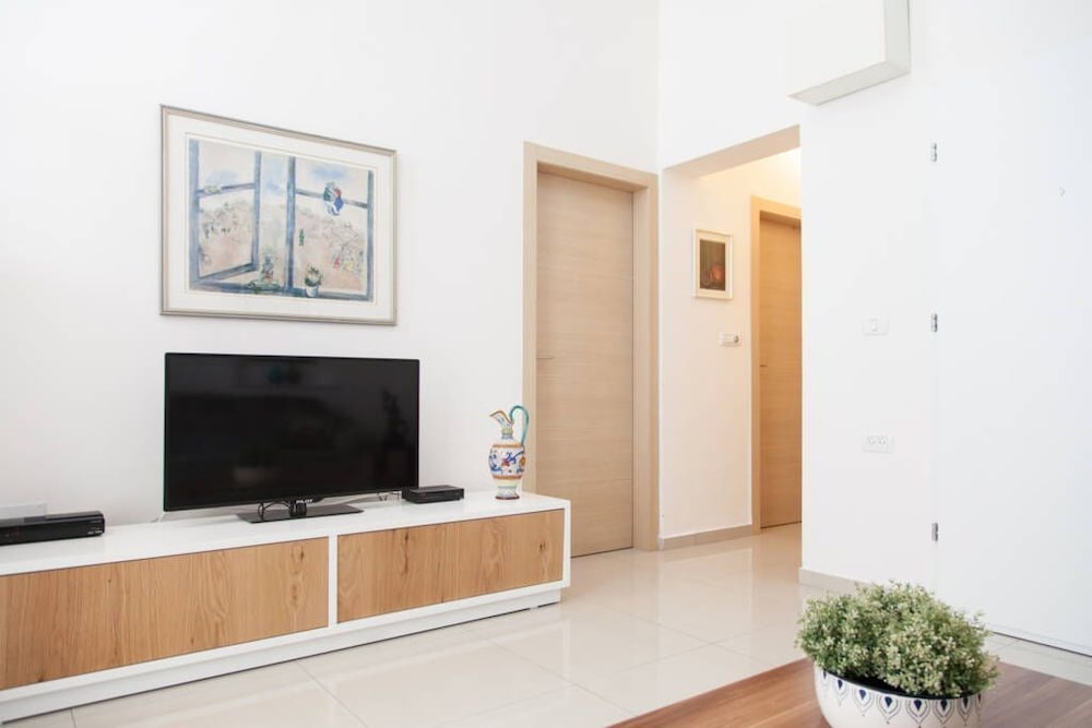 Rambam Apartments