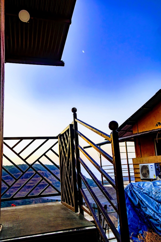 Ovi cottage Matheran