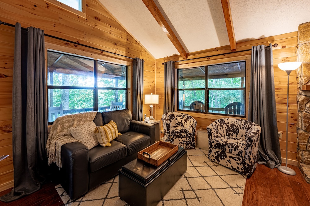 stayNantahala - Smoky Mountain Cabins