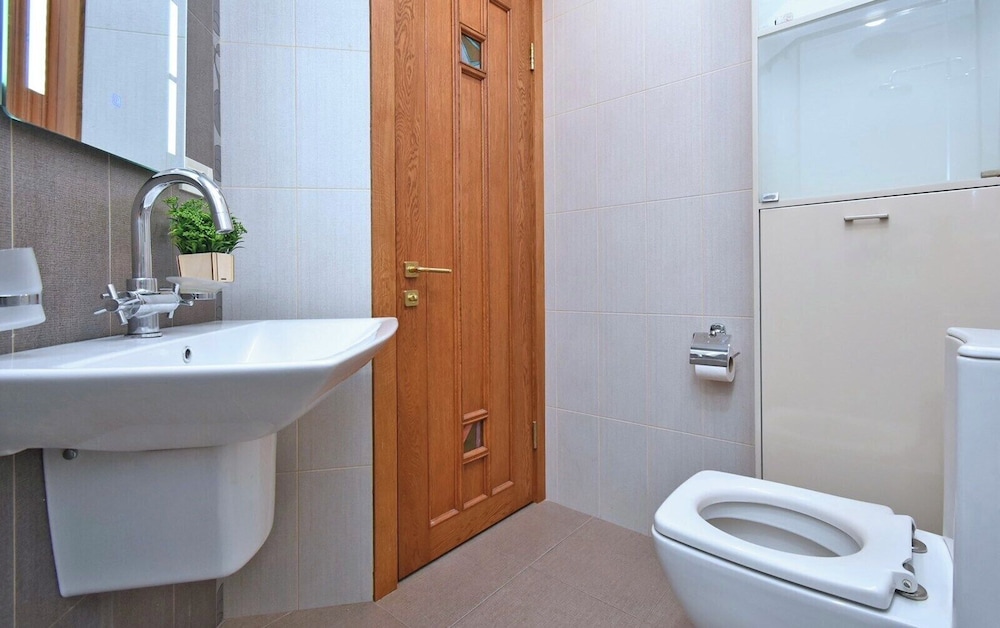 Apartment on Sundukyan street