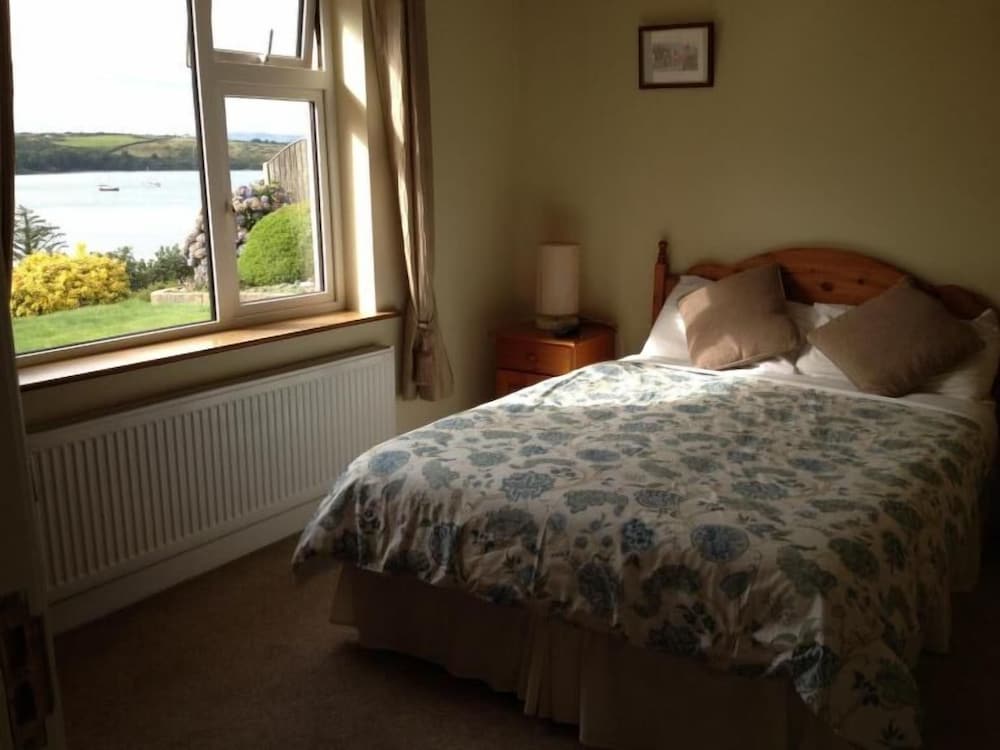 Channel View Bed & Breakfast