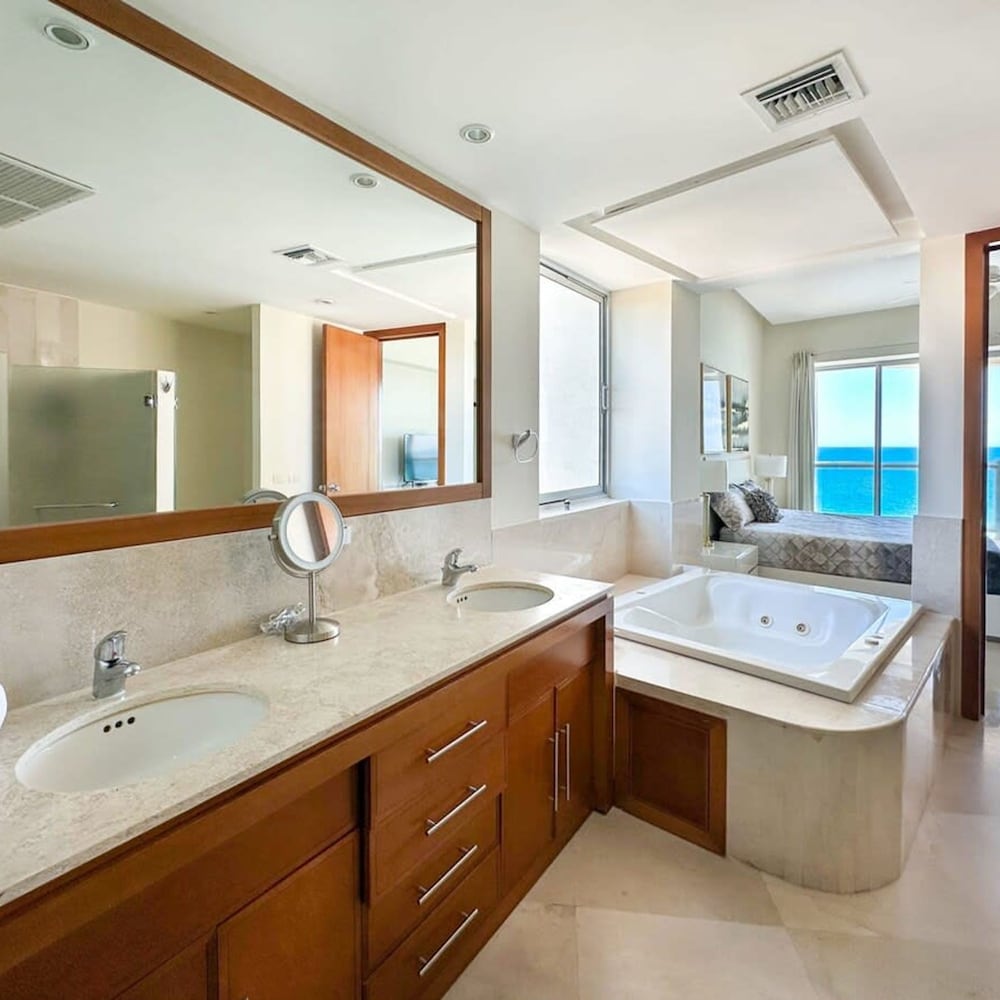 Serenity by the Sea Stunning Beachfront Condo