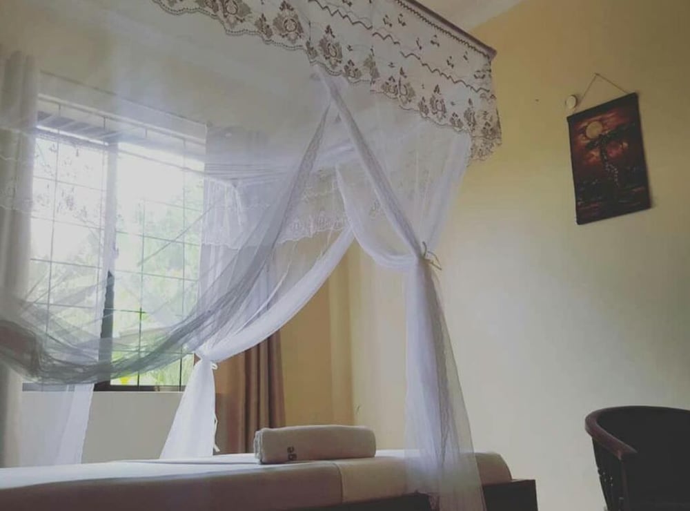 Safari Lodge Kunduchi