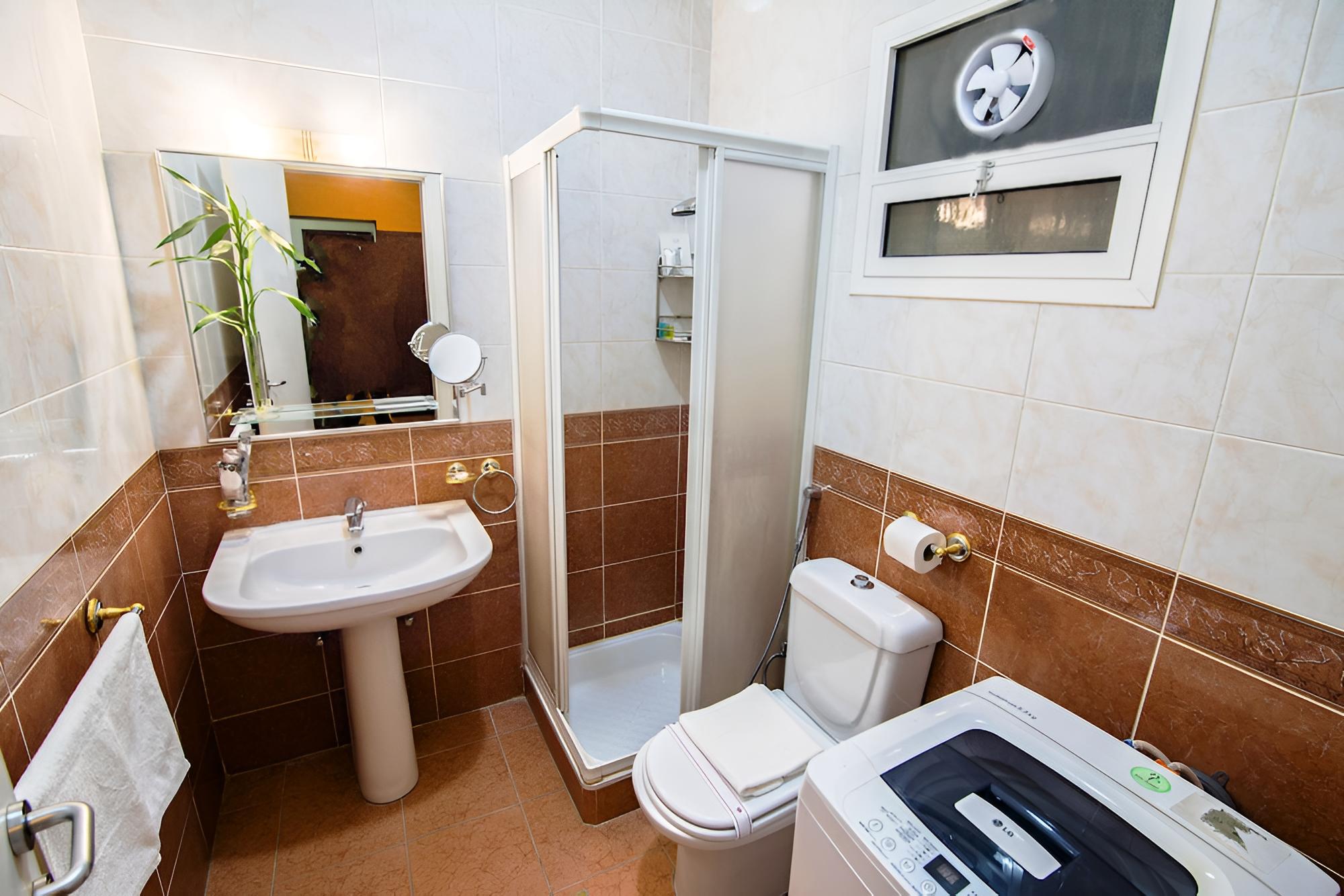 Aquarium Hotel