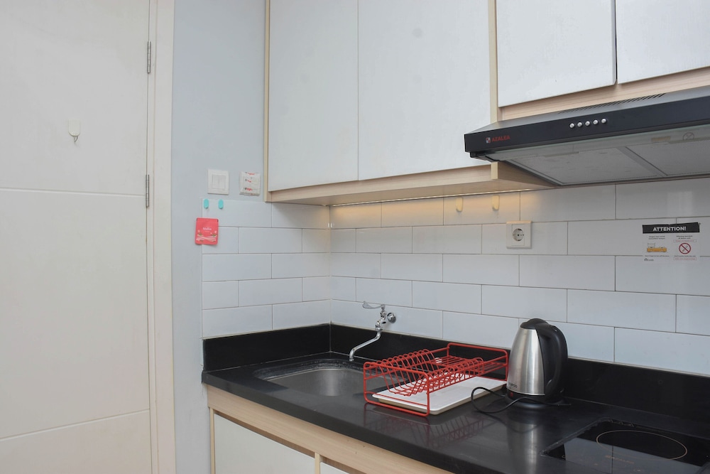 Comfort Studio at Kebayoran Icon Apartment