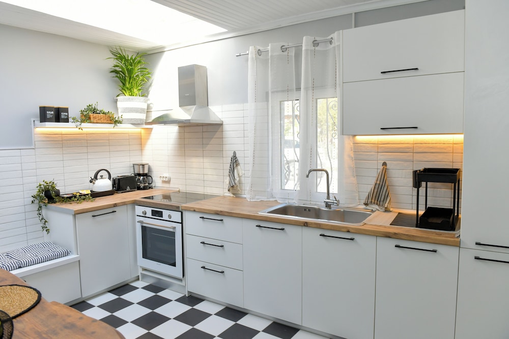 Vayas Residences Legacy