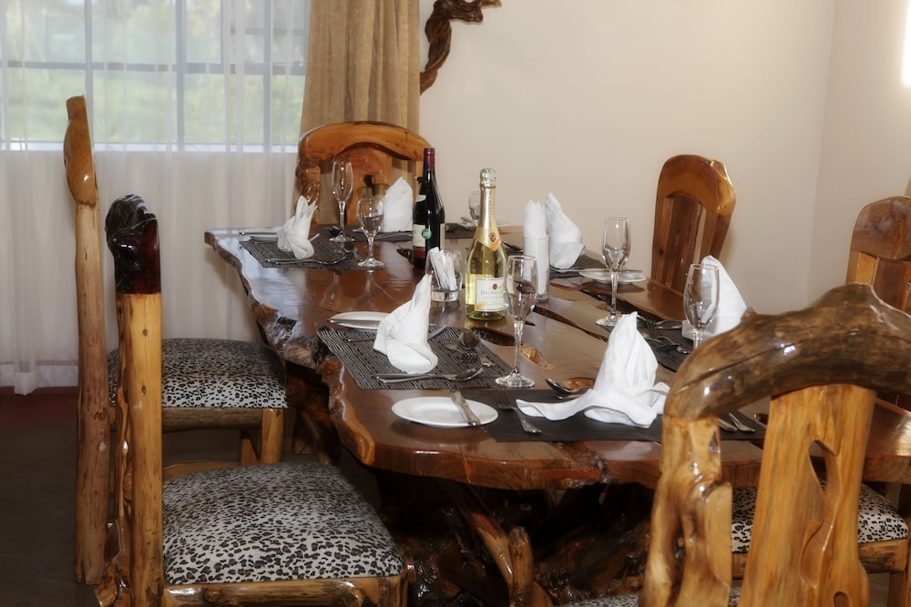 Naivasha Kongoni Lodge - Lakefront Getaway
