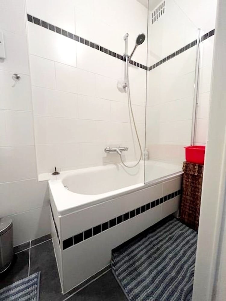 Apartment Wenduine With Stunning Sea View