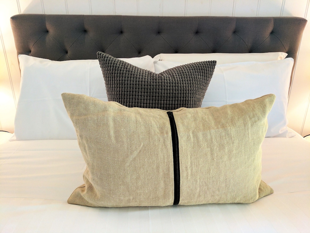 Annie Roe's Luxury Bed & Breakfast view 3