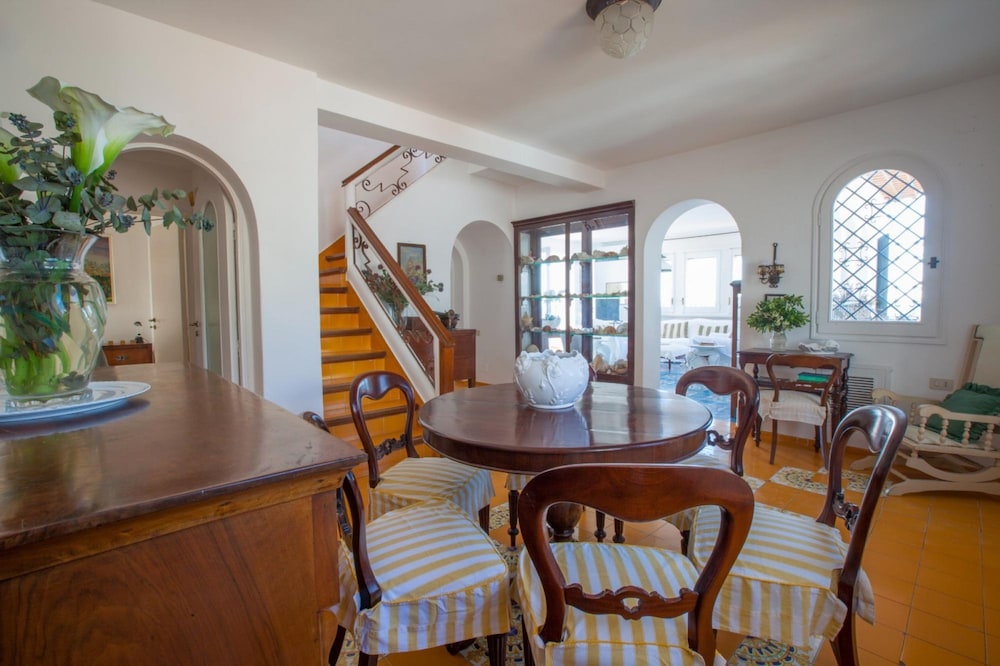Villa Bouganville in Massa Lubrense