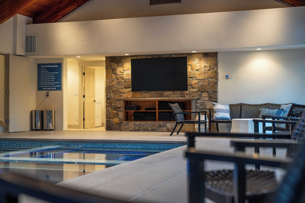Luxury Mountain Estate w/ Indoor Pool, Gym & Hot Tub Near Keystone | Sleeps 19