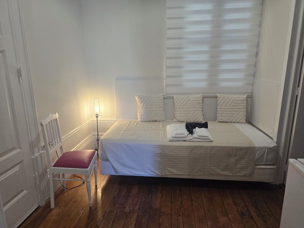 Jualis Guest House